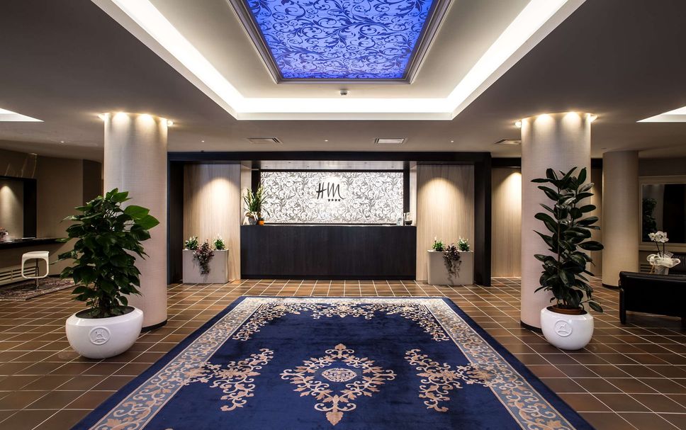 フロントデスク 写真