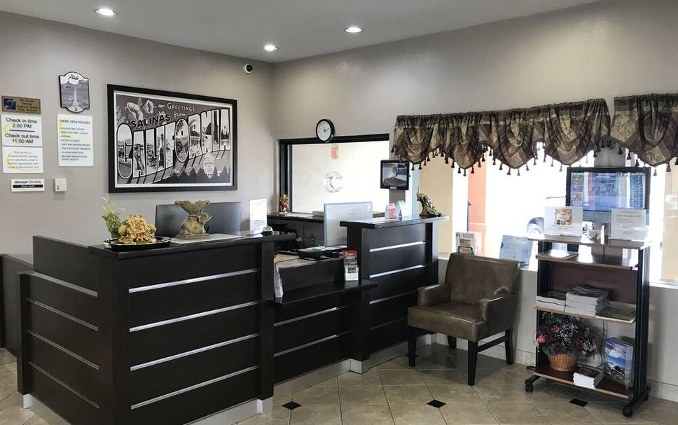 フロントデスク 写真