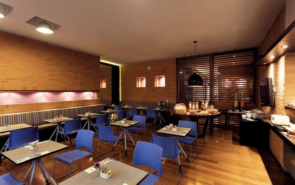 レストラン 写真