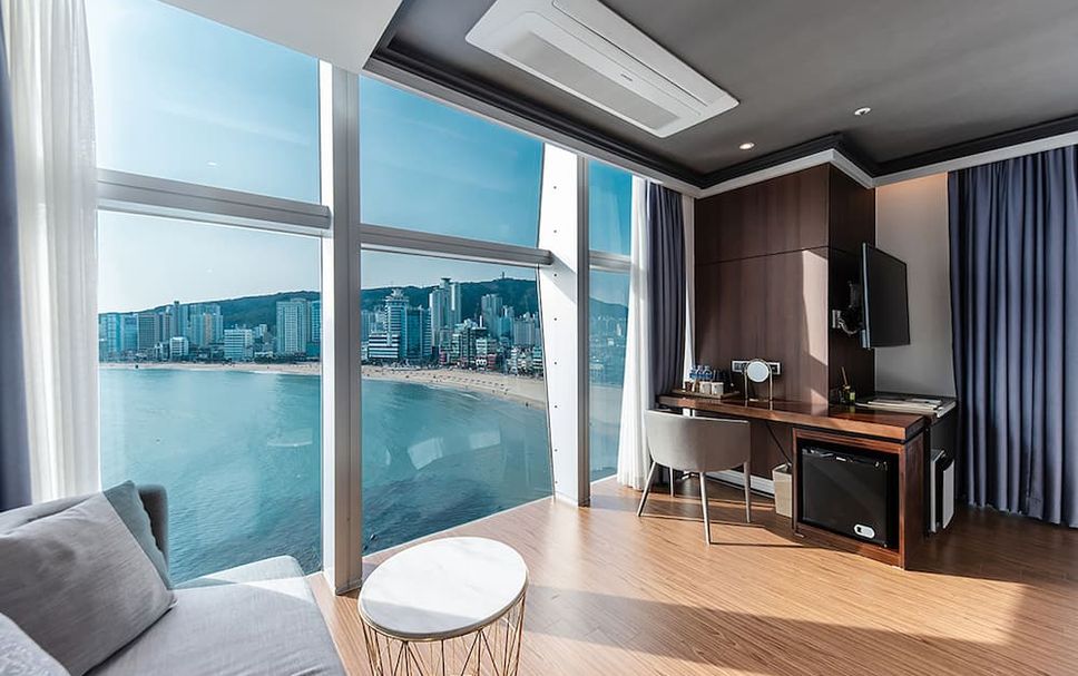 リビングルーム 写真