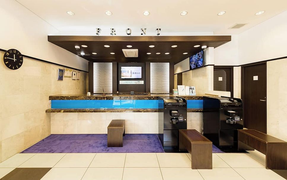 フロントデスク 写真