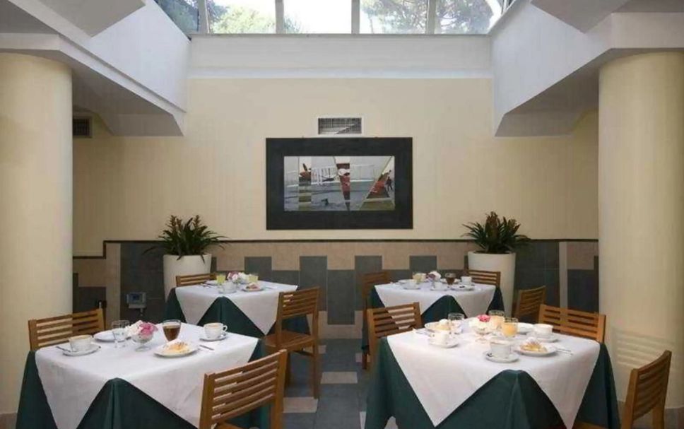 レストラン 写真