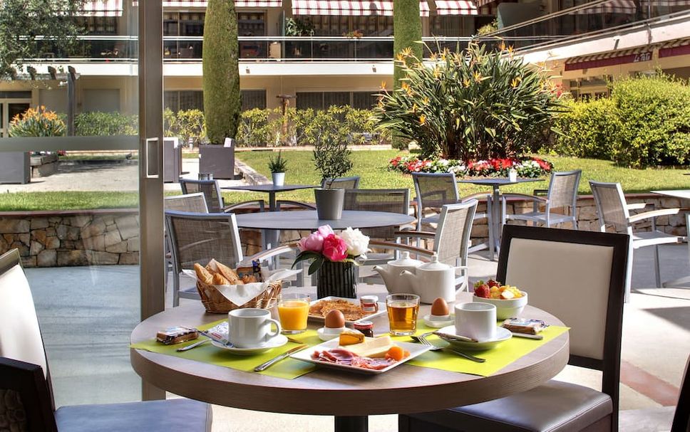レストラン 写真