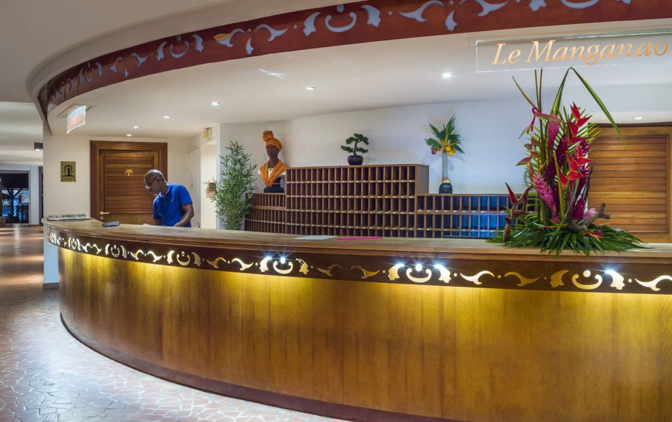 フロントデスク 写真