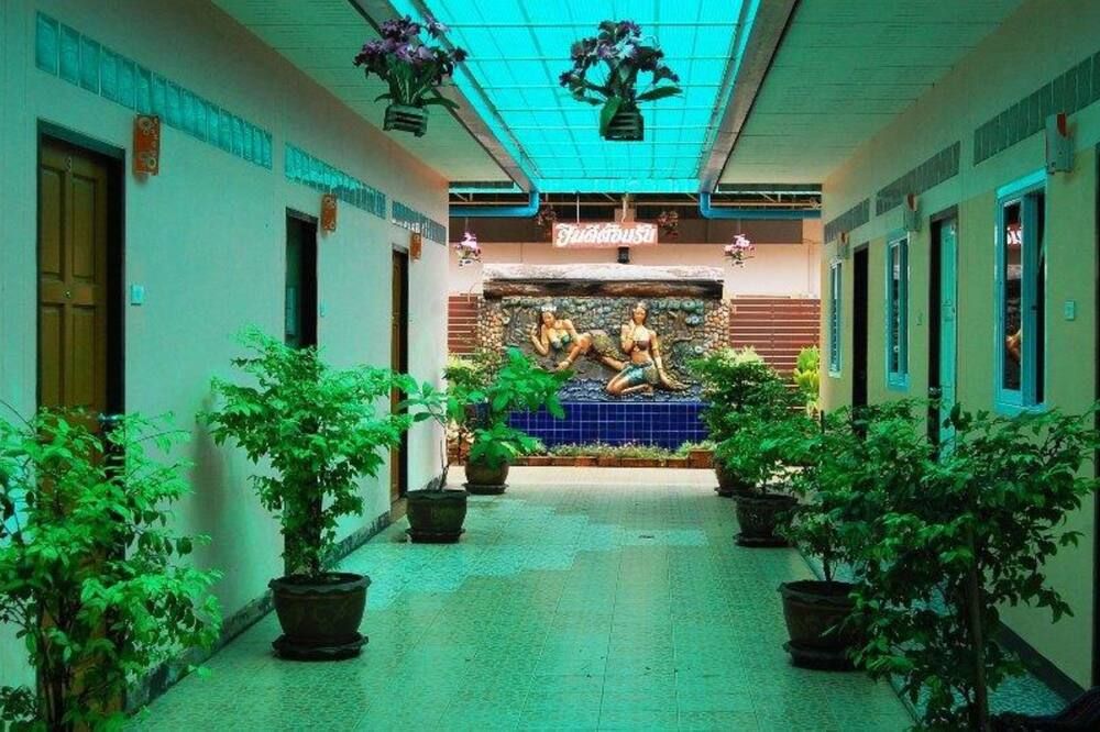 屋外の景色