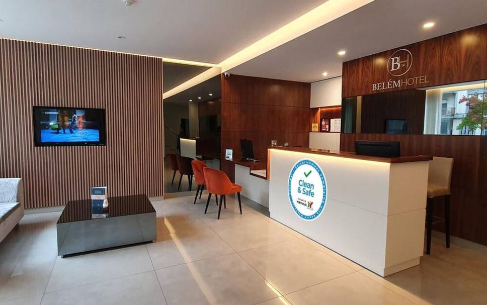 フロントデスク 写真