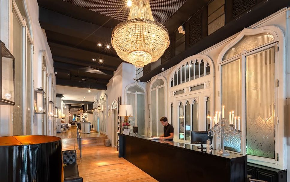 フロントデスク 写真