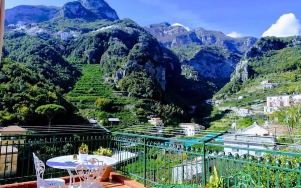 バルコニー 写真