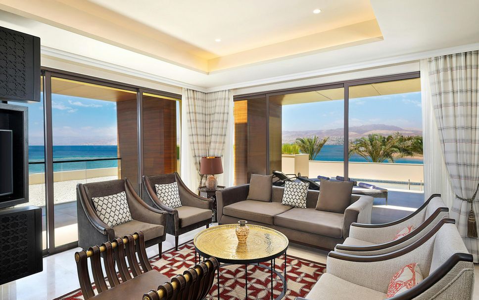 リビングルーム 写真