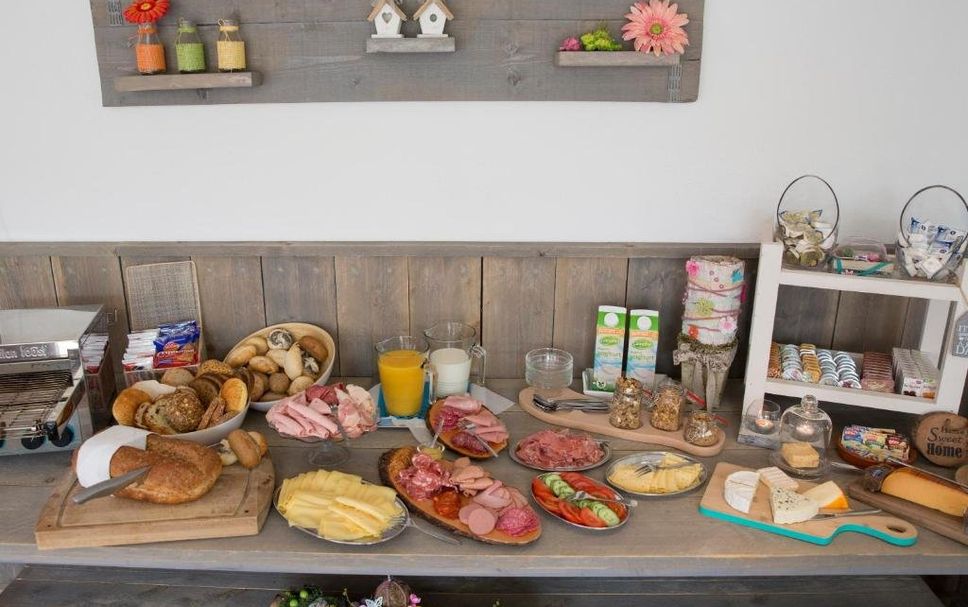 ビュッフェ 写真