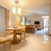 ダイニングルーム