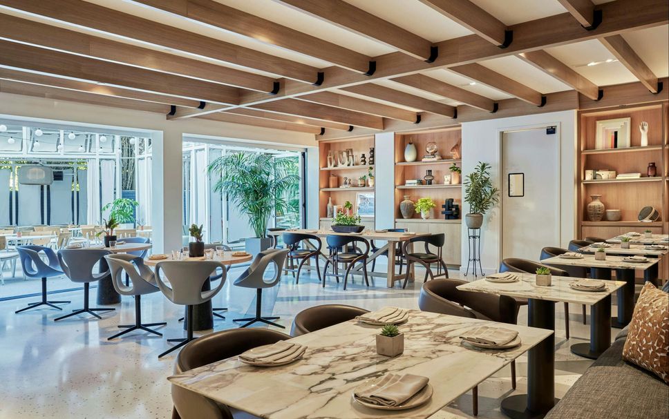 レストラン 写真