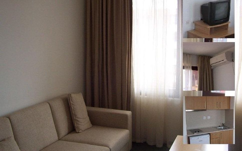 リビングルーム 写真