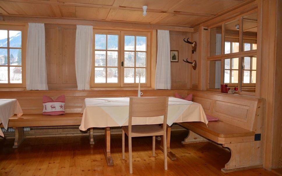 ダイニングルーム 写真