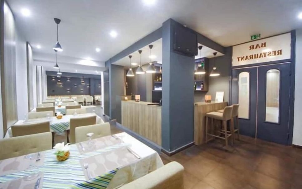 レストラン 写真