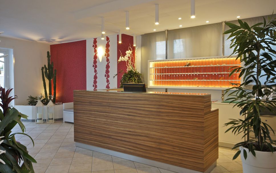 フロントデスク 写真