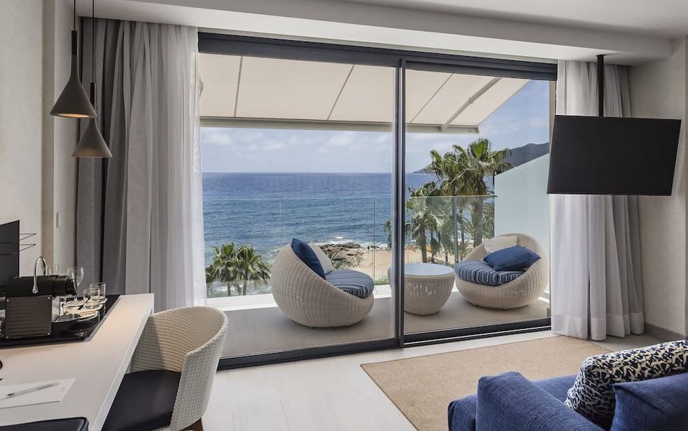 リビングルーム 写真