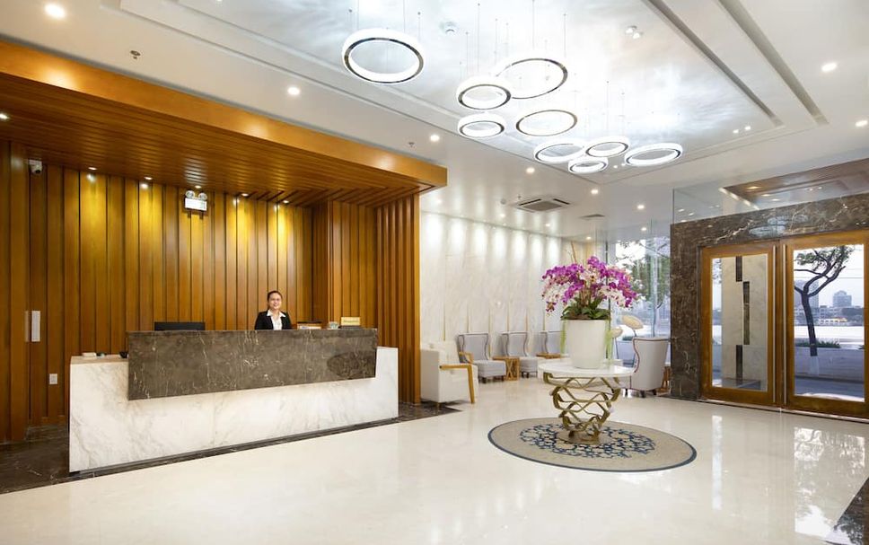 フロントデスク 写真