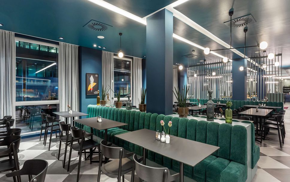 レストラン 写真