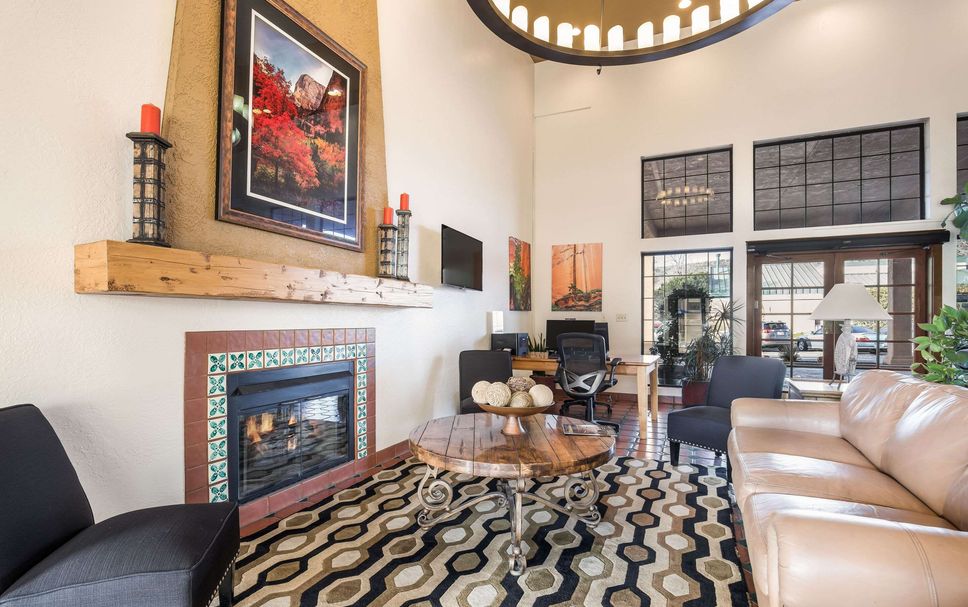 リビングルーム 写真