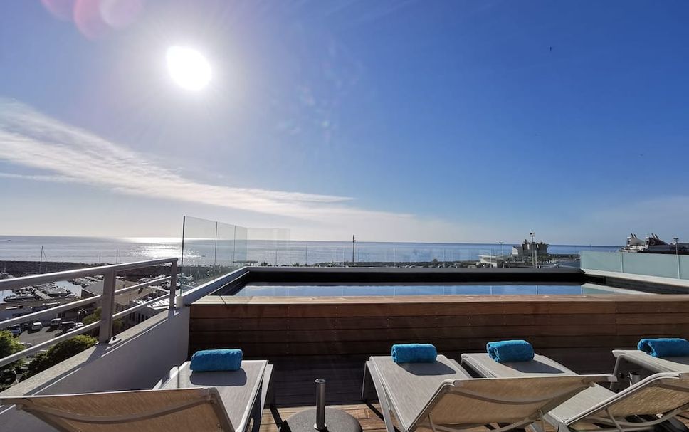 バルコニー 写真