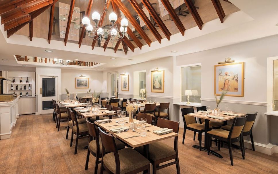 レストラン 写真