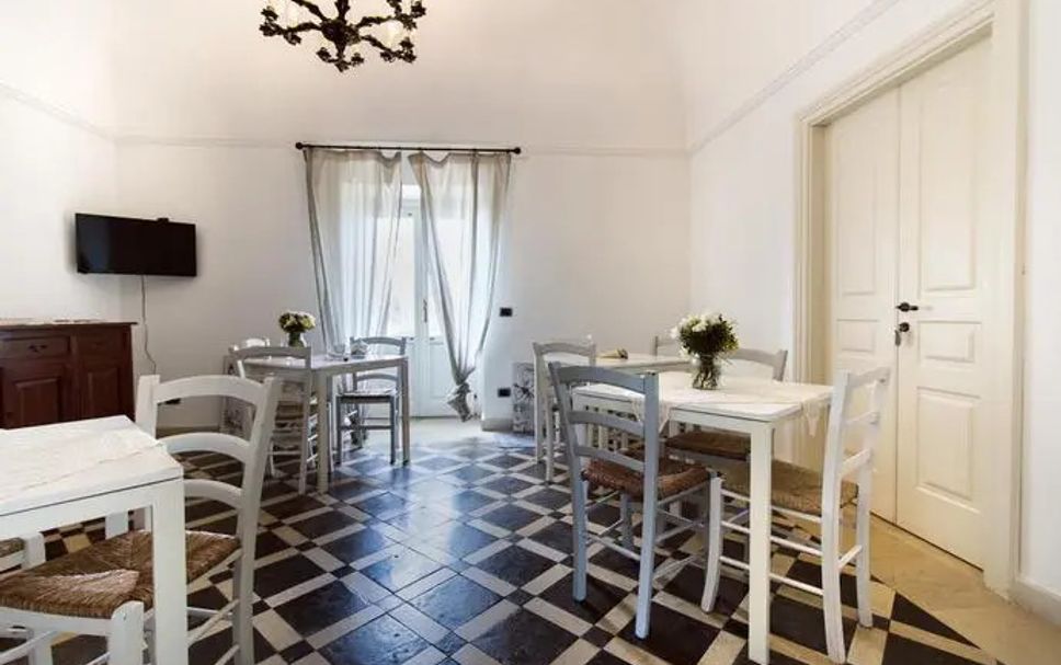 ダイニングルーム 写真