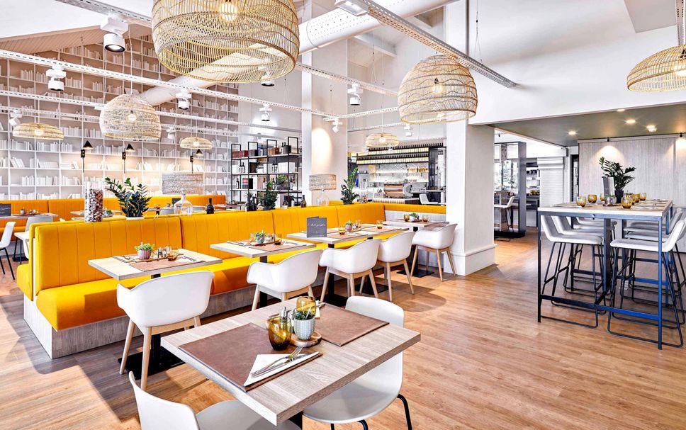 レストラン 写真