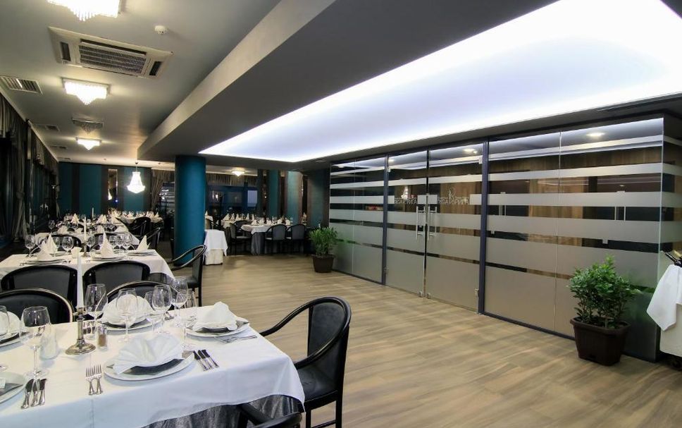 レストラン 写真