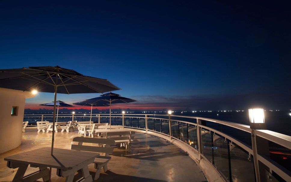 バルコニー 写真