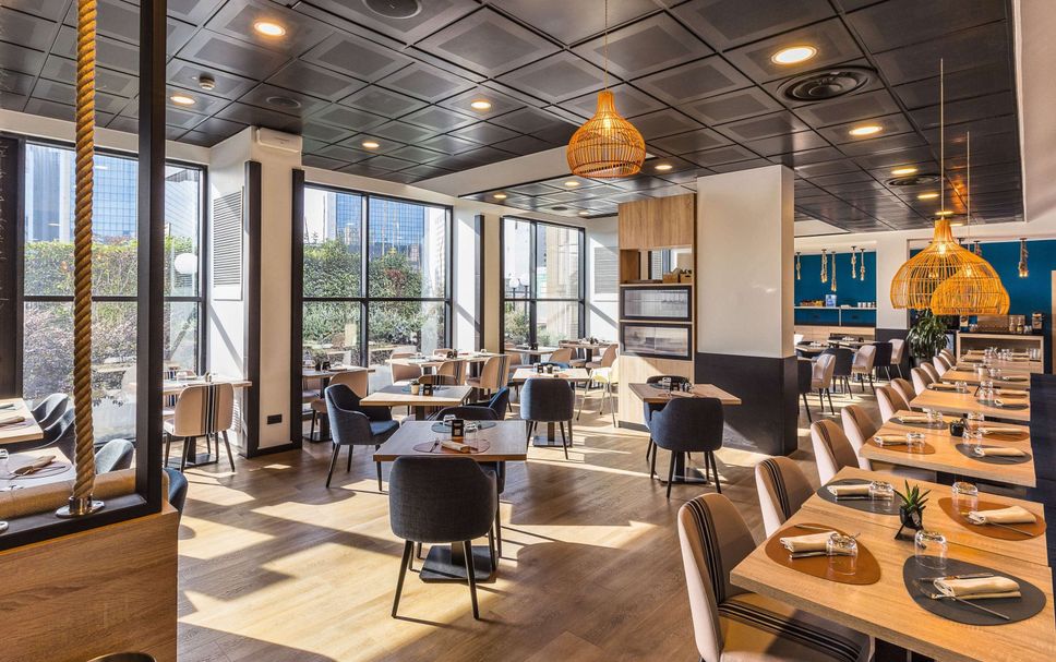 レストラン 写真