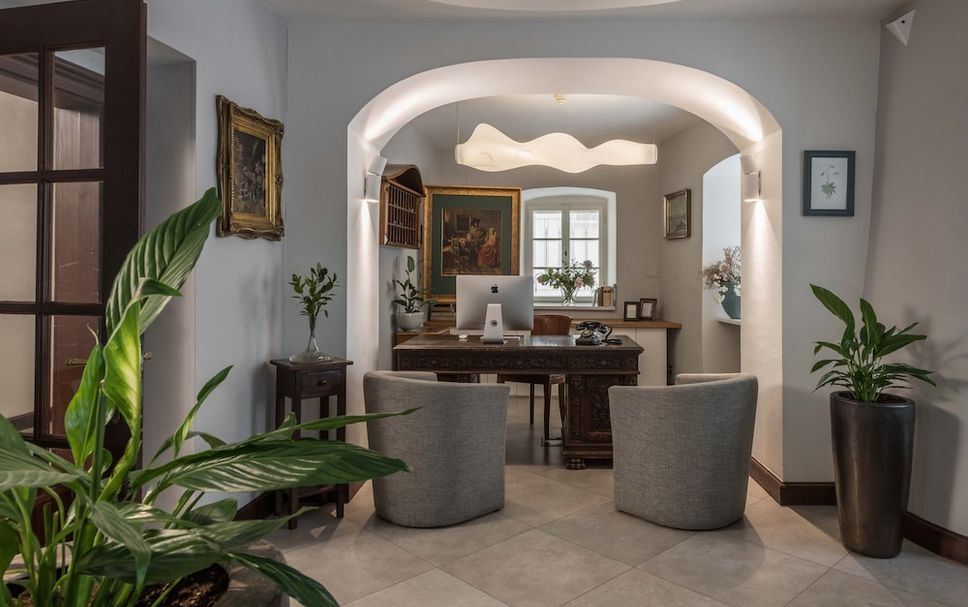 フロントデスク 写真