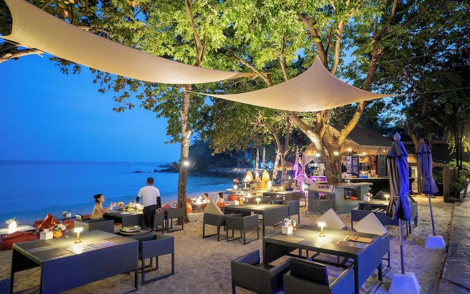 レストラン 写真