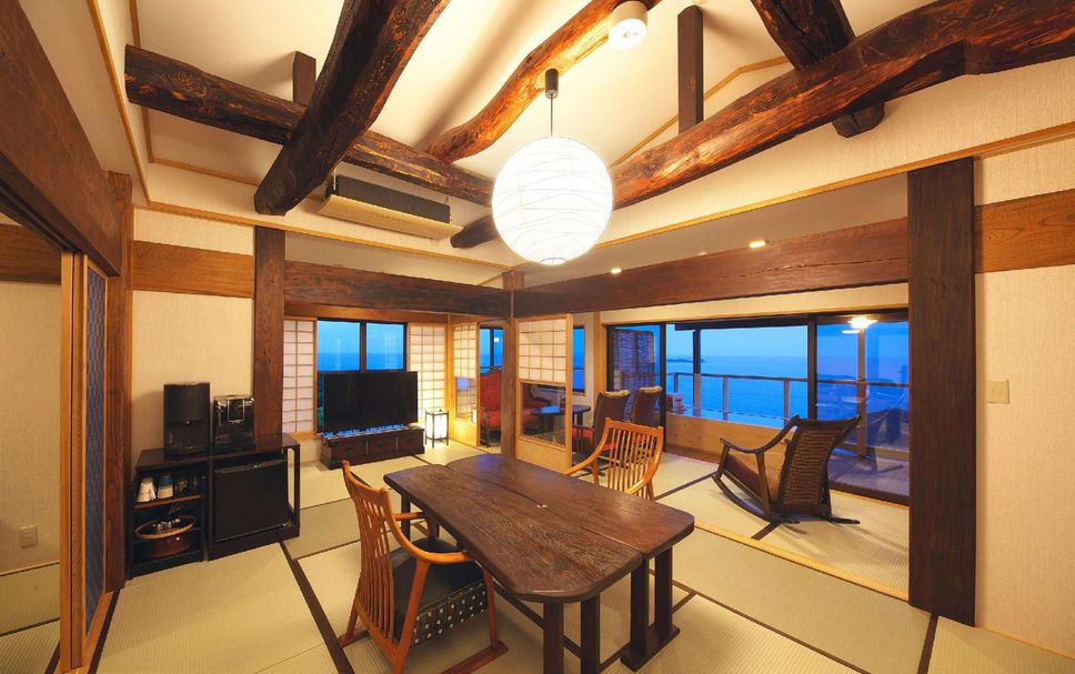 ダイニングルーム 写真