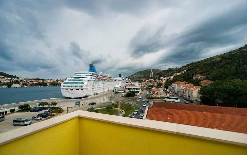 バルコニー 写真