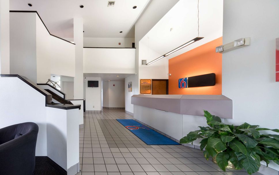 フロントデスク 写真