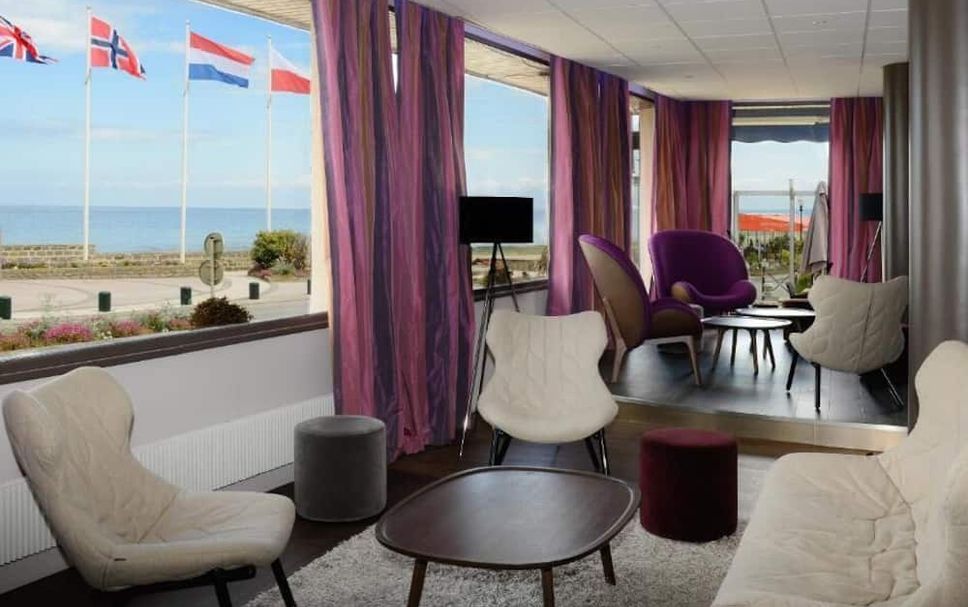 リビングルーム 写真