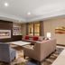 ラウンジ