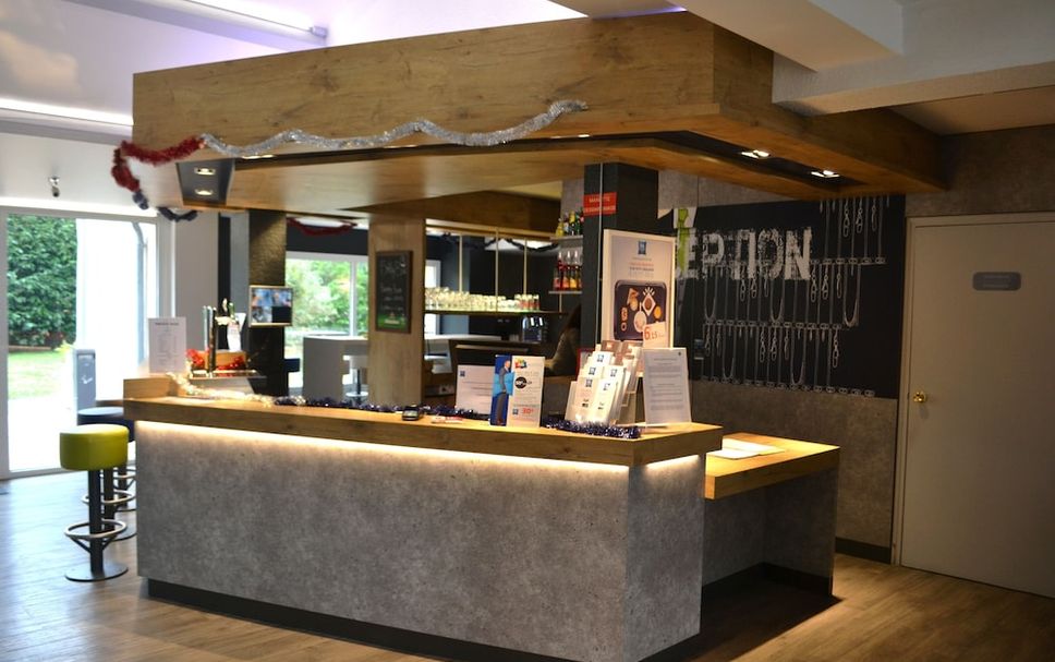 フロントデスク 写真