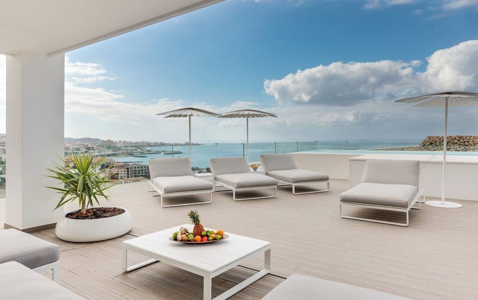 バルコニー 写真