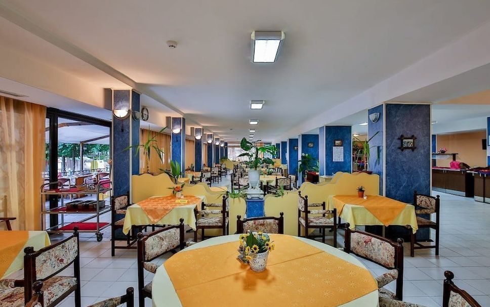 レストラン 写真