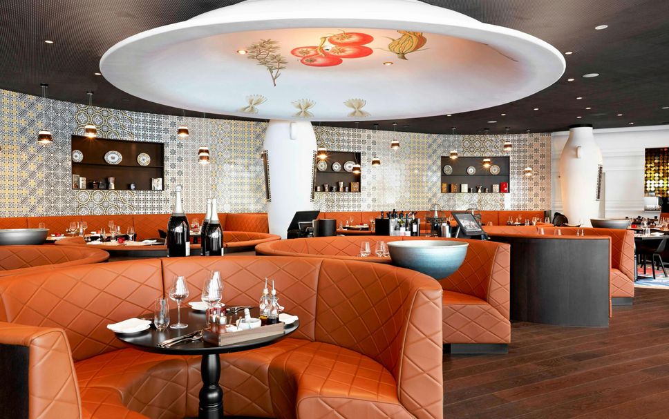 レストラン 写真