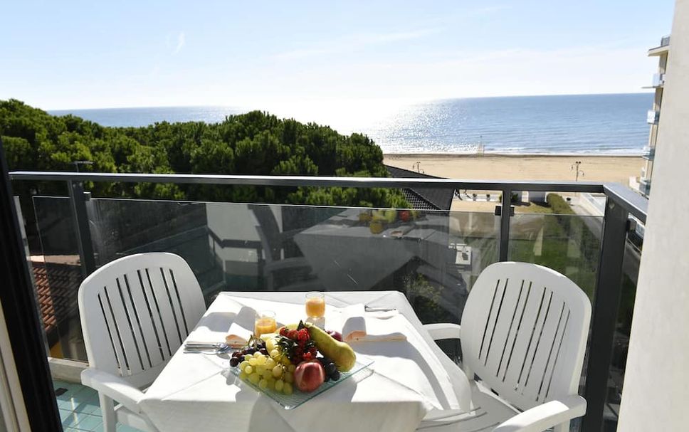 バルコニー 写真