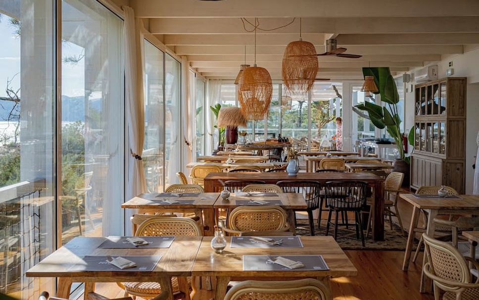 レストラン 写真