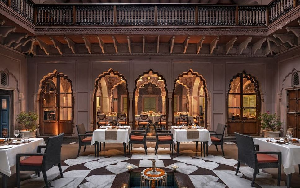 レストラン 写真