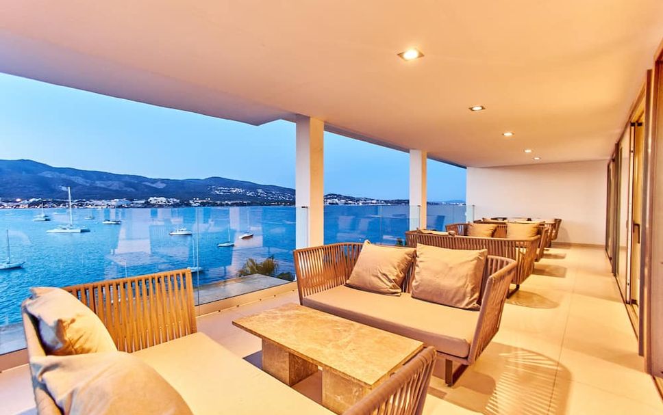 バルコニー 写真