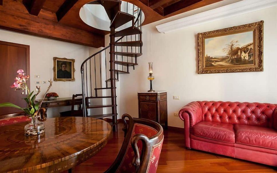 ダイニングルーム 写真