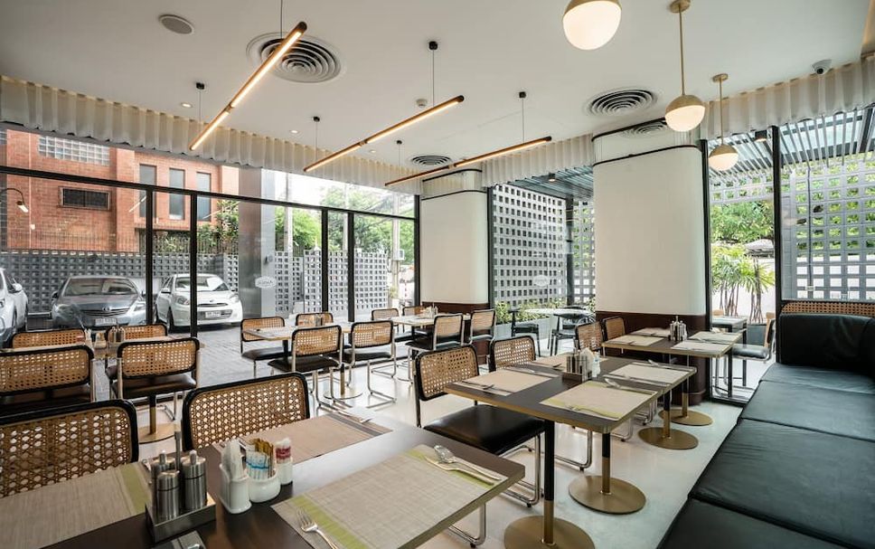 レストラン 写真