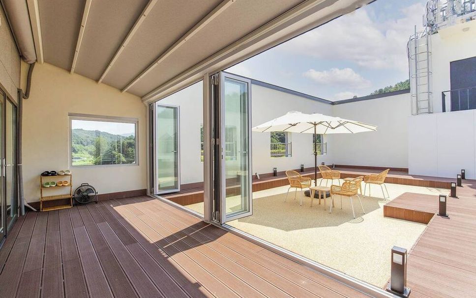 バルコニー 写真