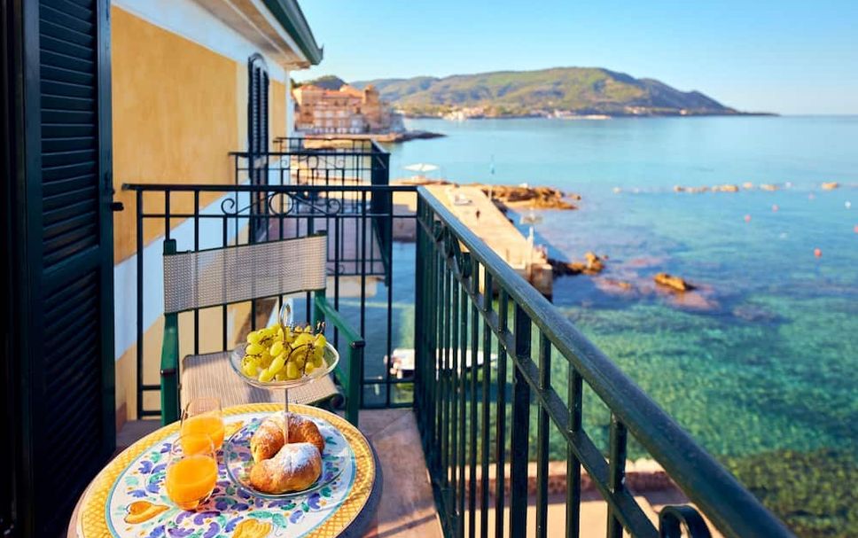 バルコニー 写真